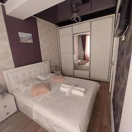 Aurora Apartament Navodari